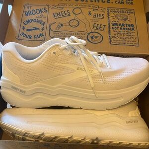 Men’s Brooks Running Ghost Max 2